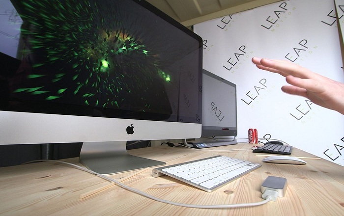 Leap Motion: Next-Generation Hand Controls API for VR