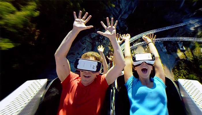 New Virtual Reality Attraction in Six Flags Theme Park